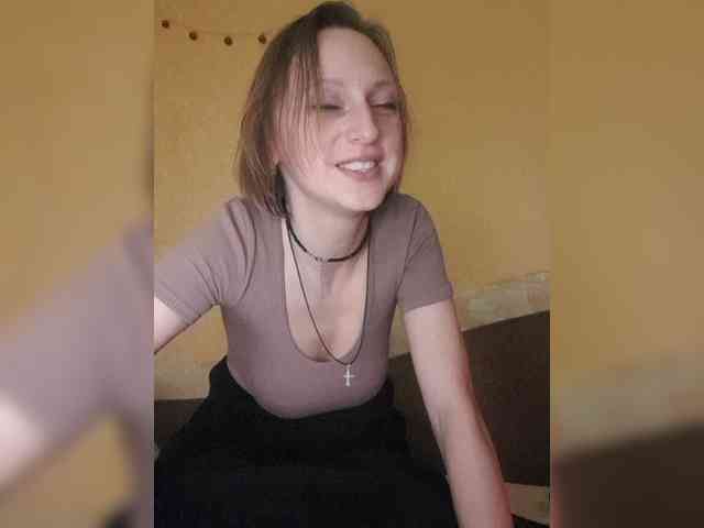 Ella-Mary webcam