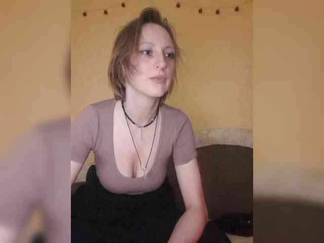 Ella-Mary webcam