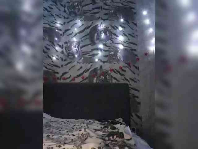 Ella-Mary webcam