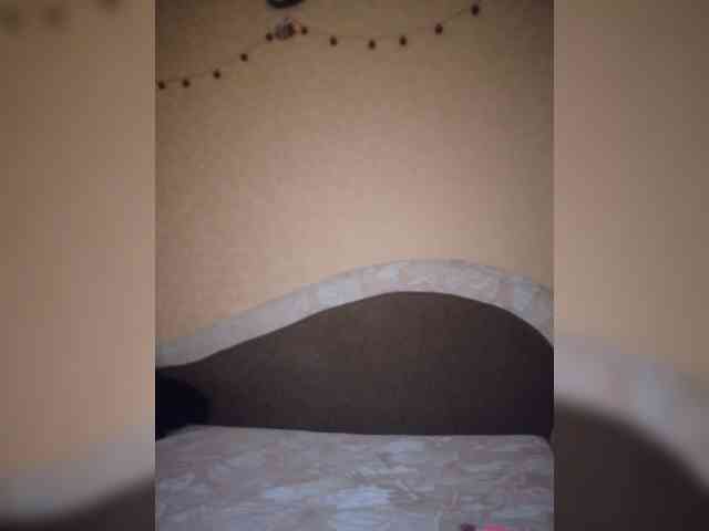 Ella-Mary webcam