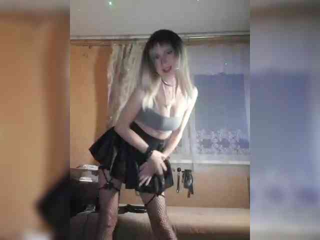 Ella-Mary webcam