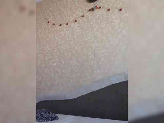 Ella-Mary webcam