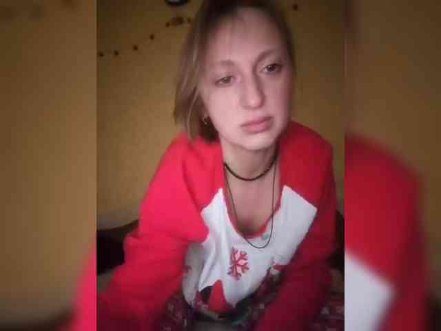 Ella-Mary webcam