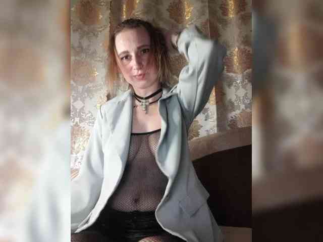 Ella-Mary webcam