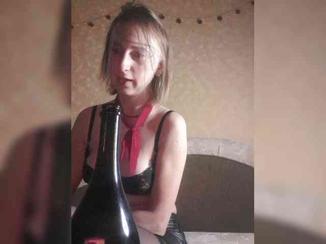 Ella-Mary webcam