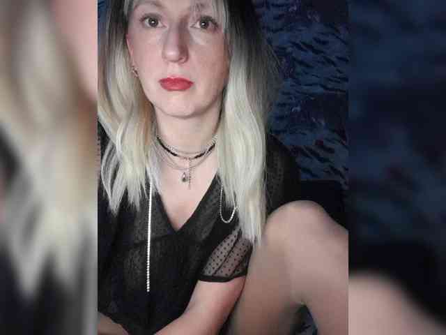 Ella-Mary webcam