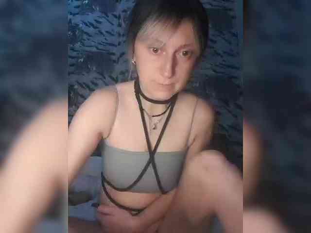Ella-Mary webcam