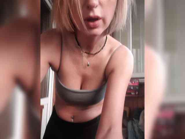 Ella-Mary webcam