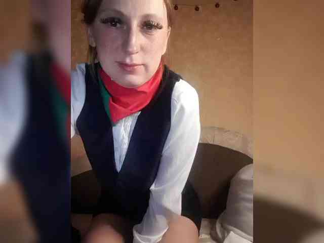 Ella-Mary webcam