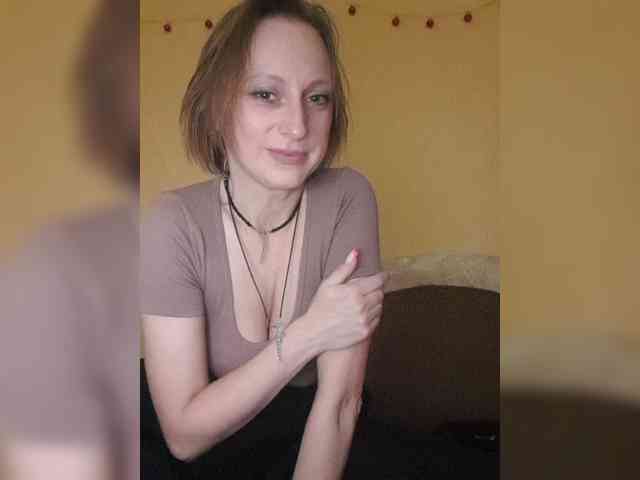 Ella-Mary webcam