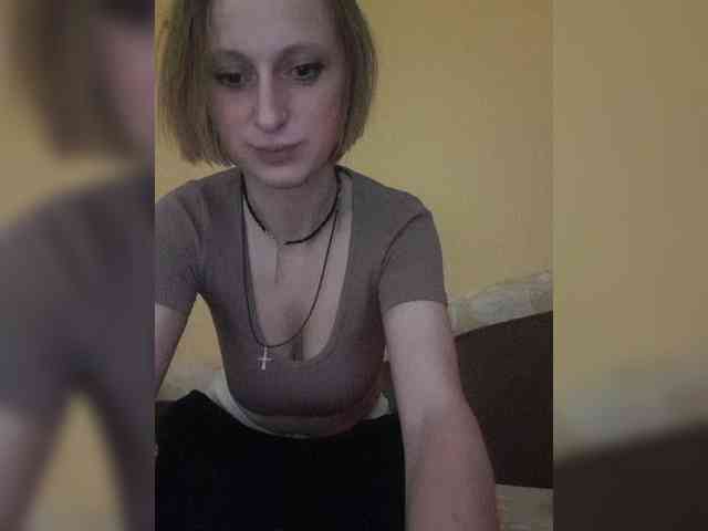 Ella-Mary webcam