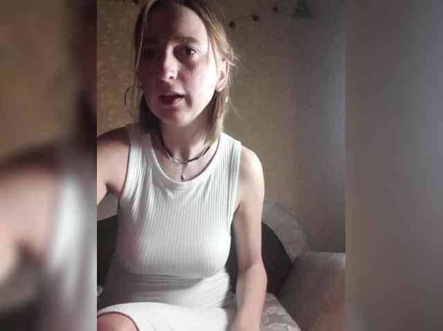 Ella-Mary webcam