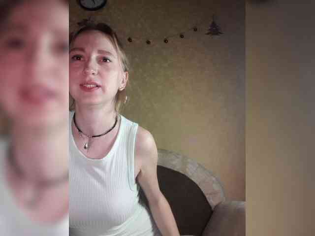 Ella-Mary webcam