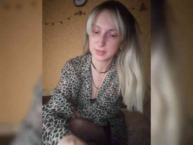 Ella-Mary webcam