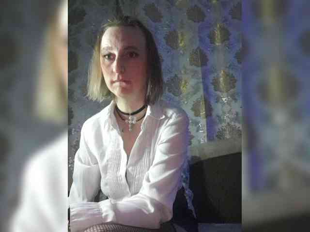 Ella-Mary webcam