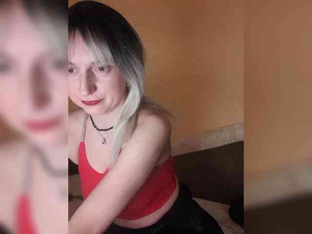 Ella-Mary webcam