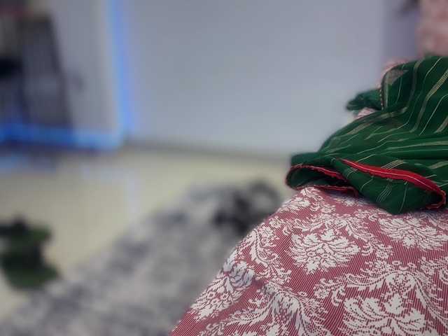 Selina_6 live webcam show