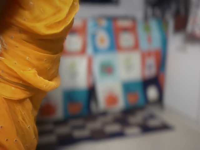 Selina_6 live cam preview