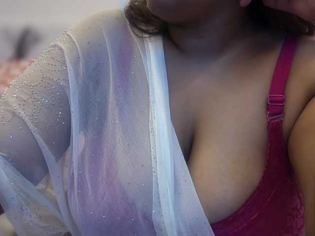 dime- live sex show