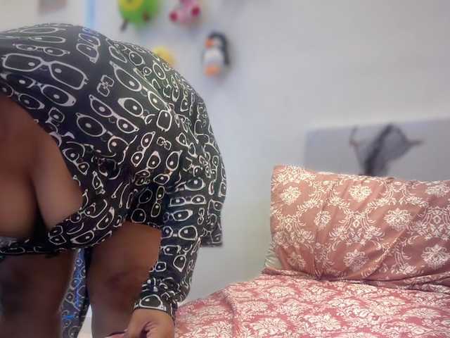 Dime- live cam on BongaCams