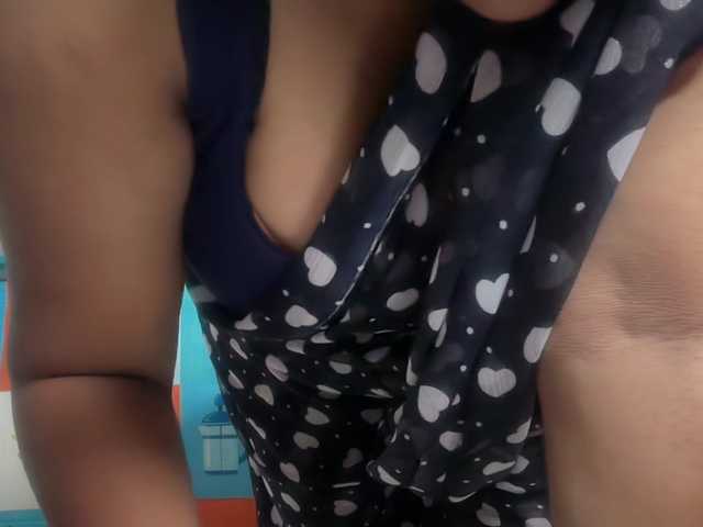 Dime- live cam on BongaCams
