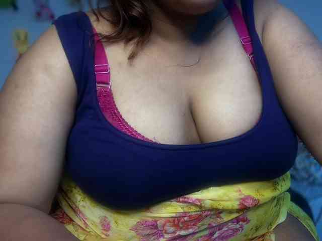 Selina_6 webcam