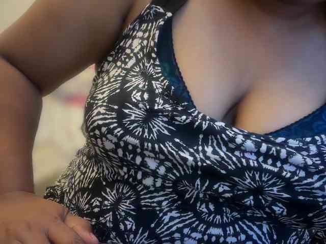 Selina_6 webcam