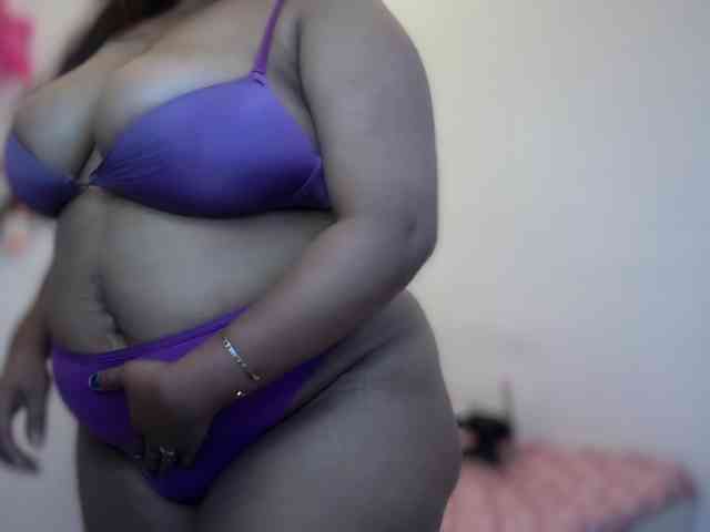 Selina_6 webcam