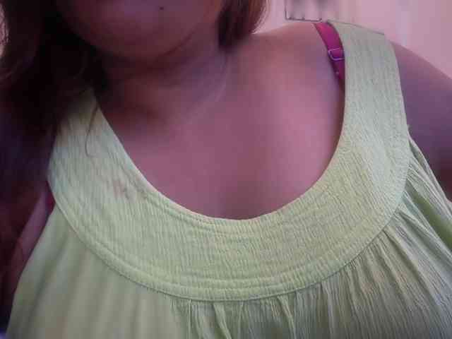 Selina_6 webcam