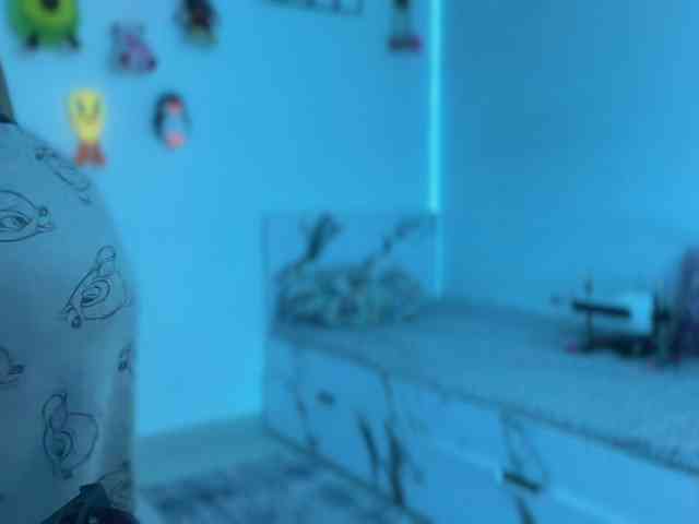 Selina_6 webcam