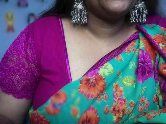 Selina_6 webcam