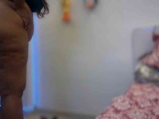 Selina_6 webcam
