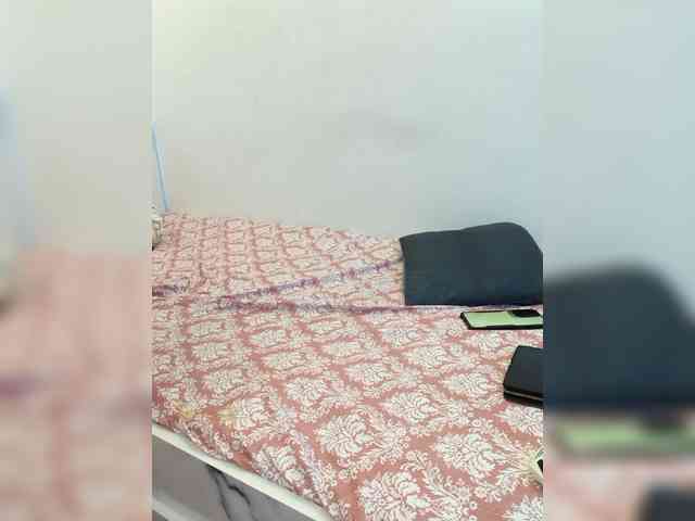Selina_6 webcam