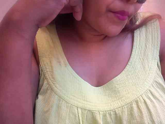 Selina_6 webcam