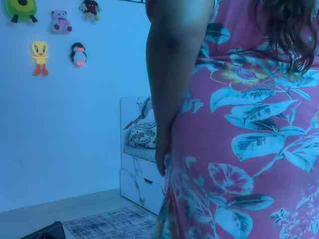 Selina_6 webcam