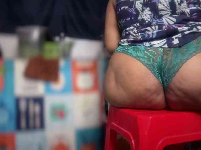 Selina_6 webcam