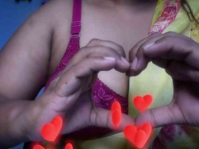 Selina_6 webcam