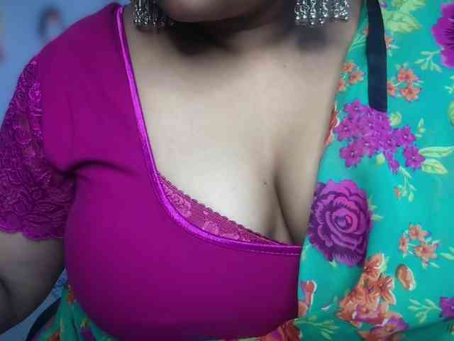 Selina_6 webcam