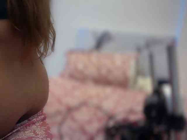 Selina_6 webcam