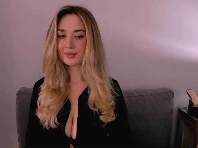 CindyFitness live cam on BongaCams