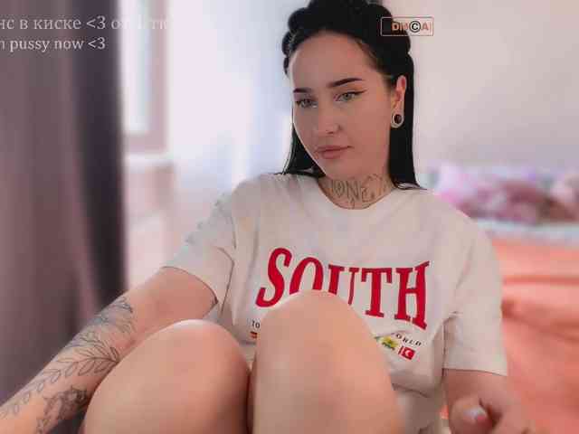 PinkyNastyx webcam
