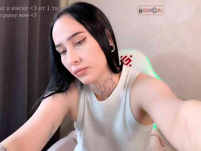 PinkyNastyx webcam