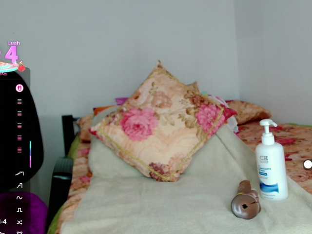 LilyBenet1 live webcam show