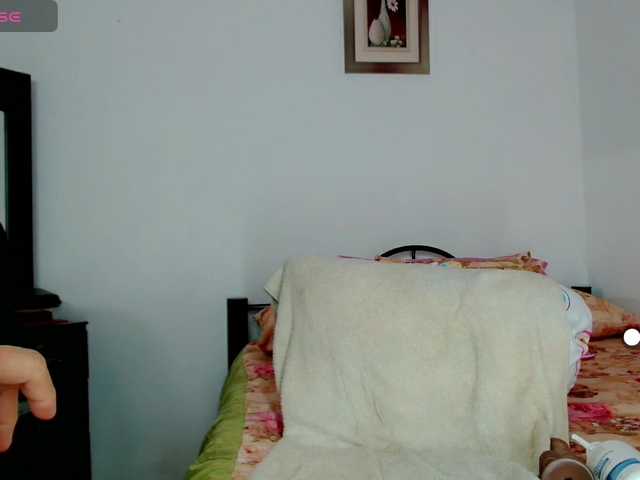 LilyBenet1 live webcam show