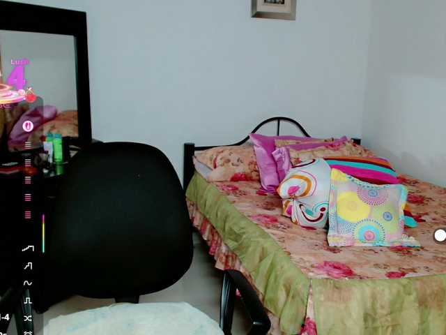 LilyBenet1 live webcam show