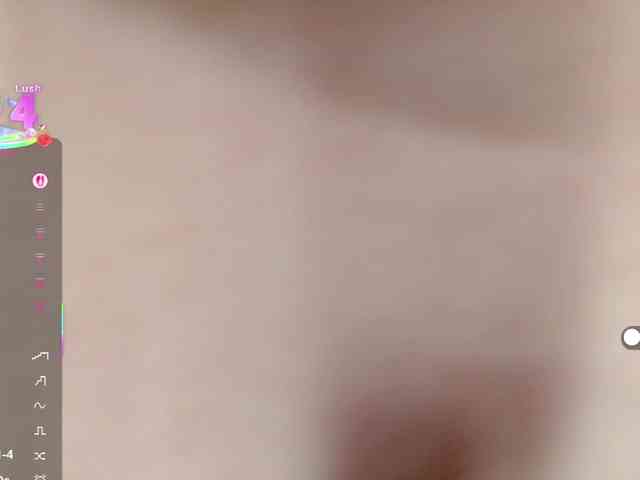 LilyBenet1 webcam
