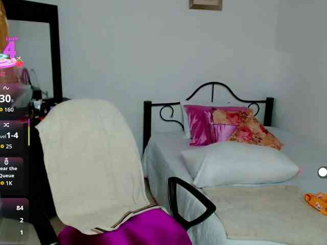 LilyBenet1 webcam