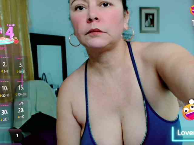 LilyBenet1 webcam