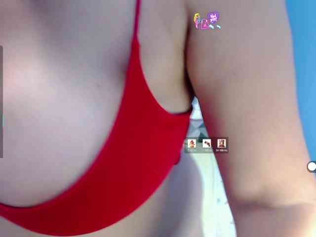 LilyBenet1 webcam