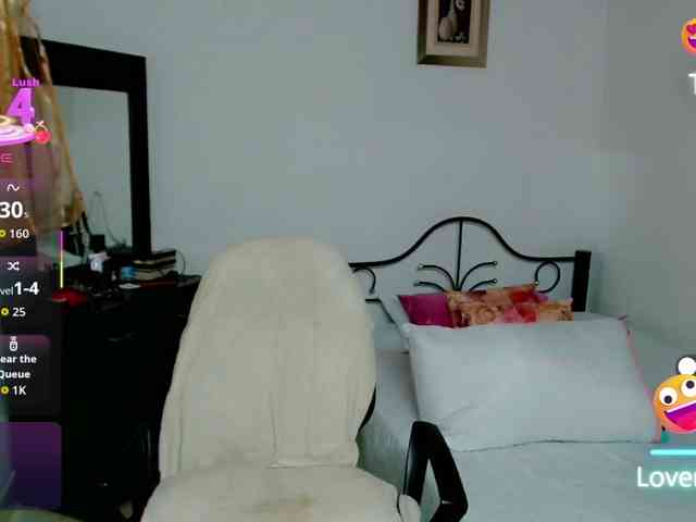 LilyBenet1 webcam